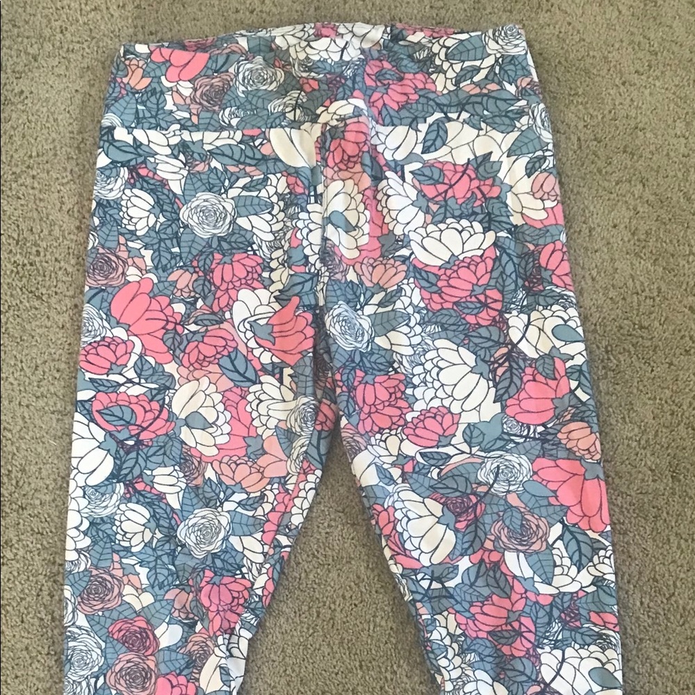 LulaRoe Tall and Curvy